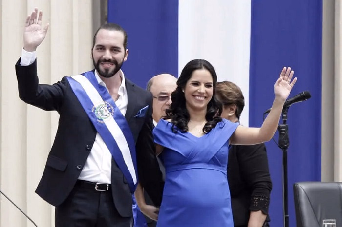 Gabriela Rodriguez de Bukele 9