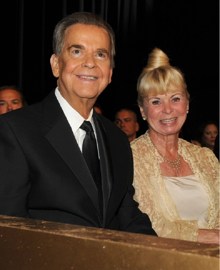 Kari Wigton Clark: The Woman Behind Dick Clark – Family, Life, and Legacy Unveiled 2 Kari Wigton Clark