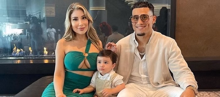 KarinaSilvaTheWomanBehindBoxingStarDavidBenavidez ezgif.com avif to jpg converter