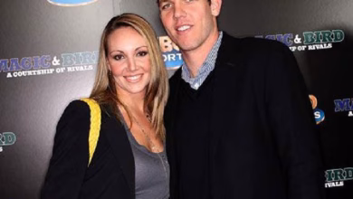 Luke Waltons Wife